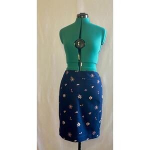 LOFT outlet women’s skirt. Size 10. Blue floral print